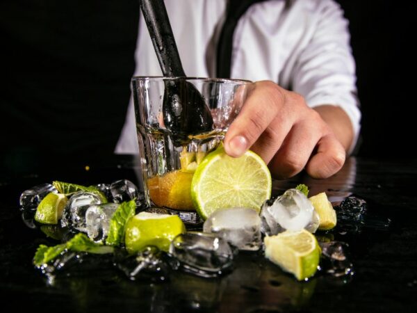 BARMAN PACCHETTO CORSI BARMAN E CAFFETTERIA