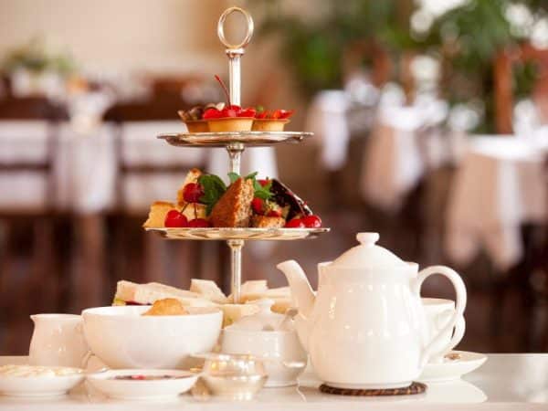 AFTERNOON TEA AFTERNOON TEA CONTEMPORANEO